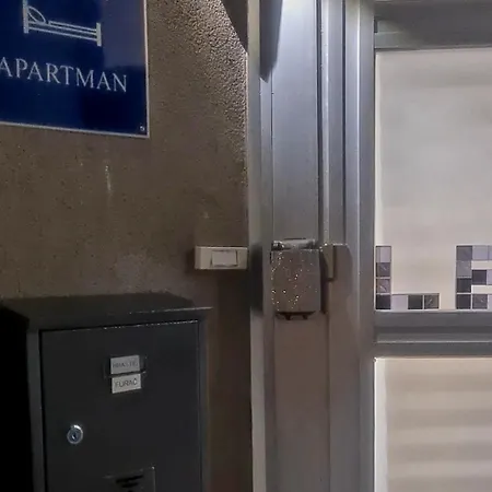 Lea - Free Parking In Front For 2 Cars Apartmán *